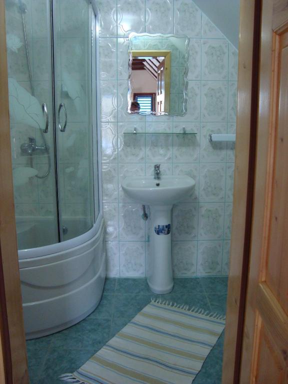Casa Dintre Salcii Hotel Uzlina Habitación foto